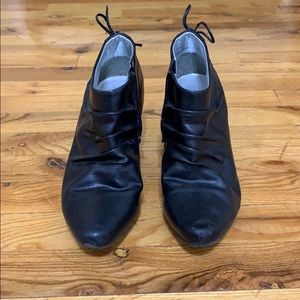 Rialto Heeled Booties Black